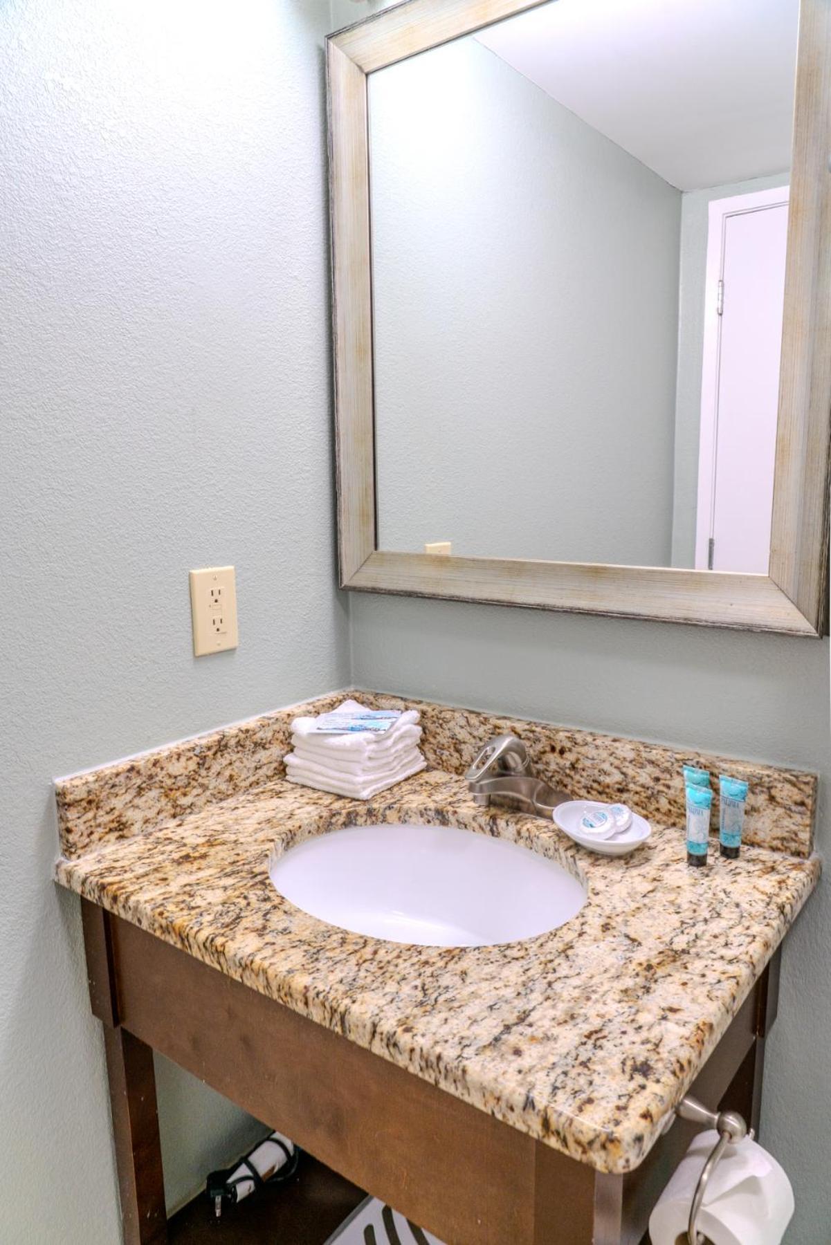 Oceanfront 1Br Suite! Perfect For 8 Guests!- Pinnacle Tower 1456 Myrtle Beach Esterno foto